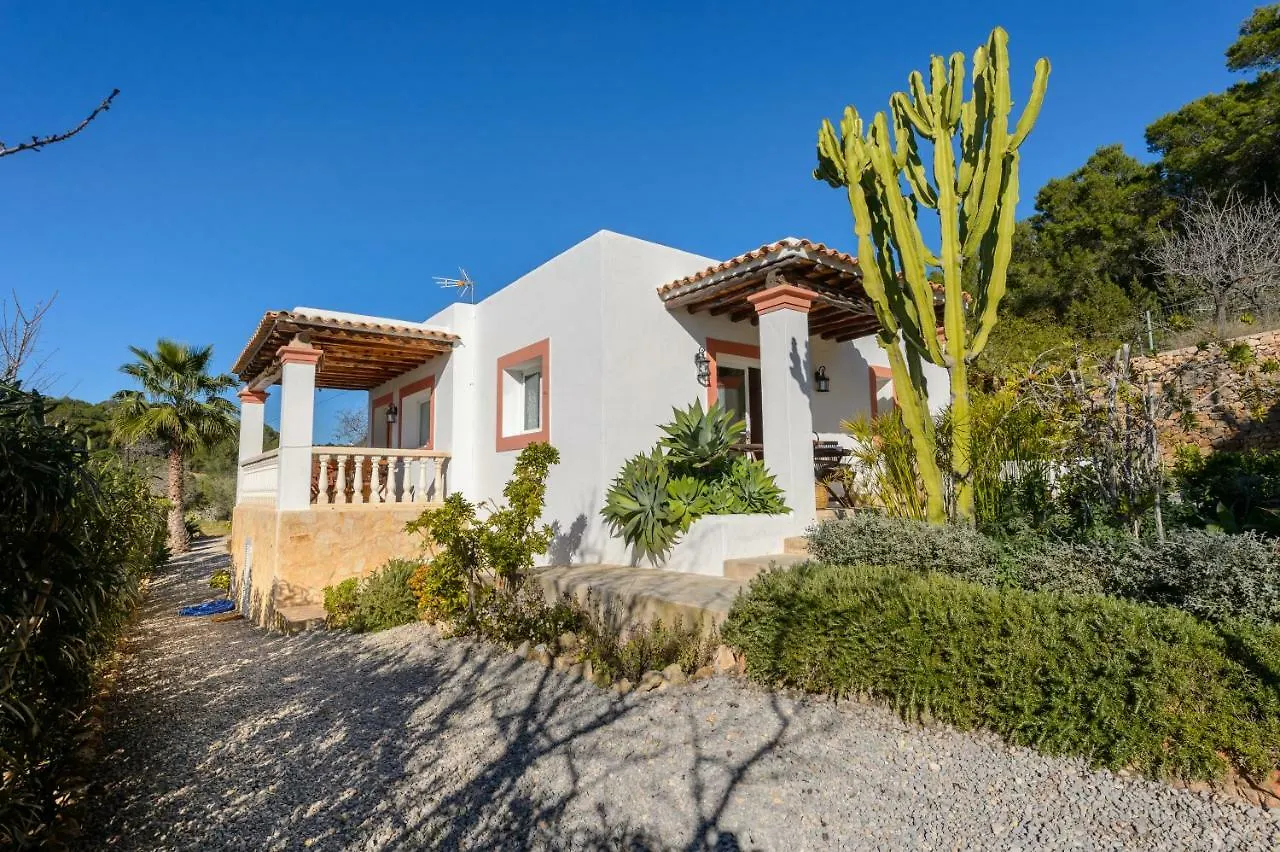 Villa Can Ameler Sant Carles de Peralta Spain